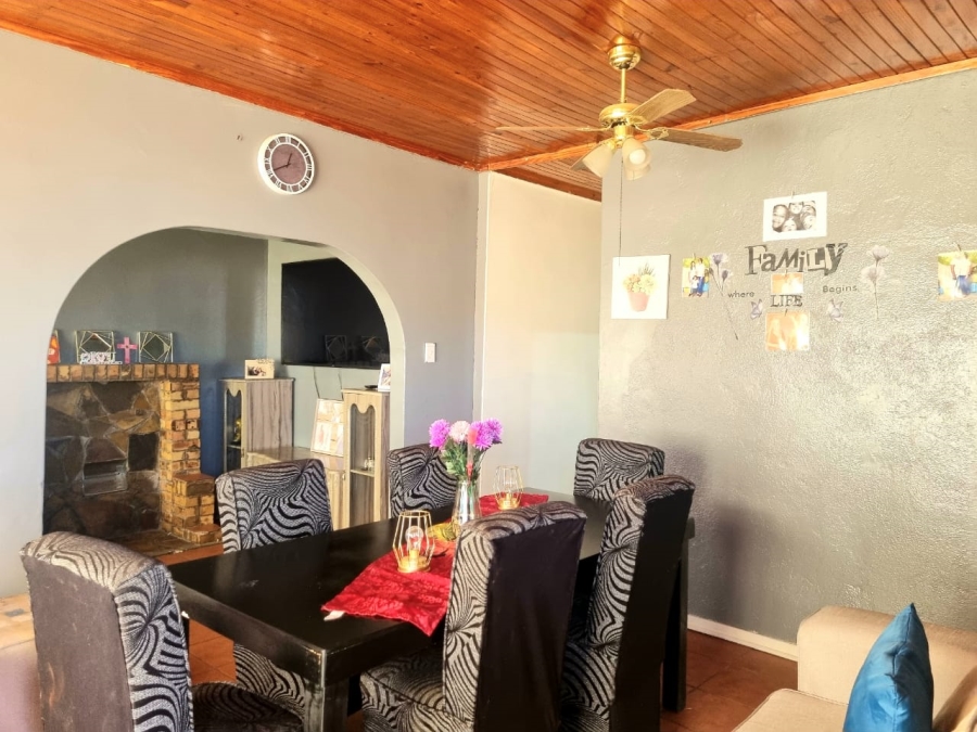 3 Bedroom Property for Sale in Homevale Northern Cape